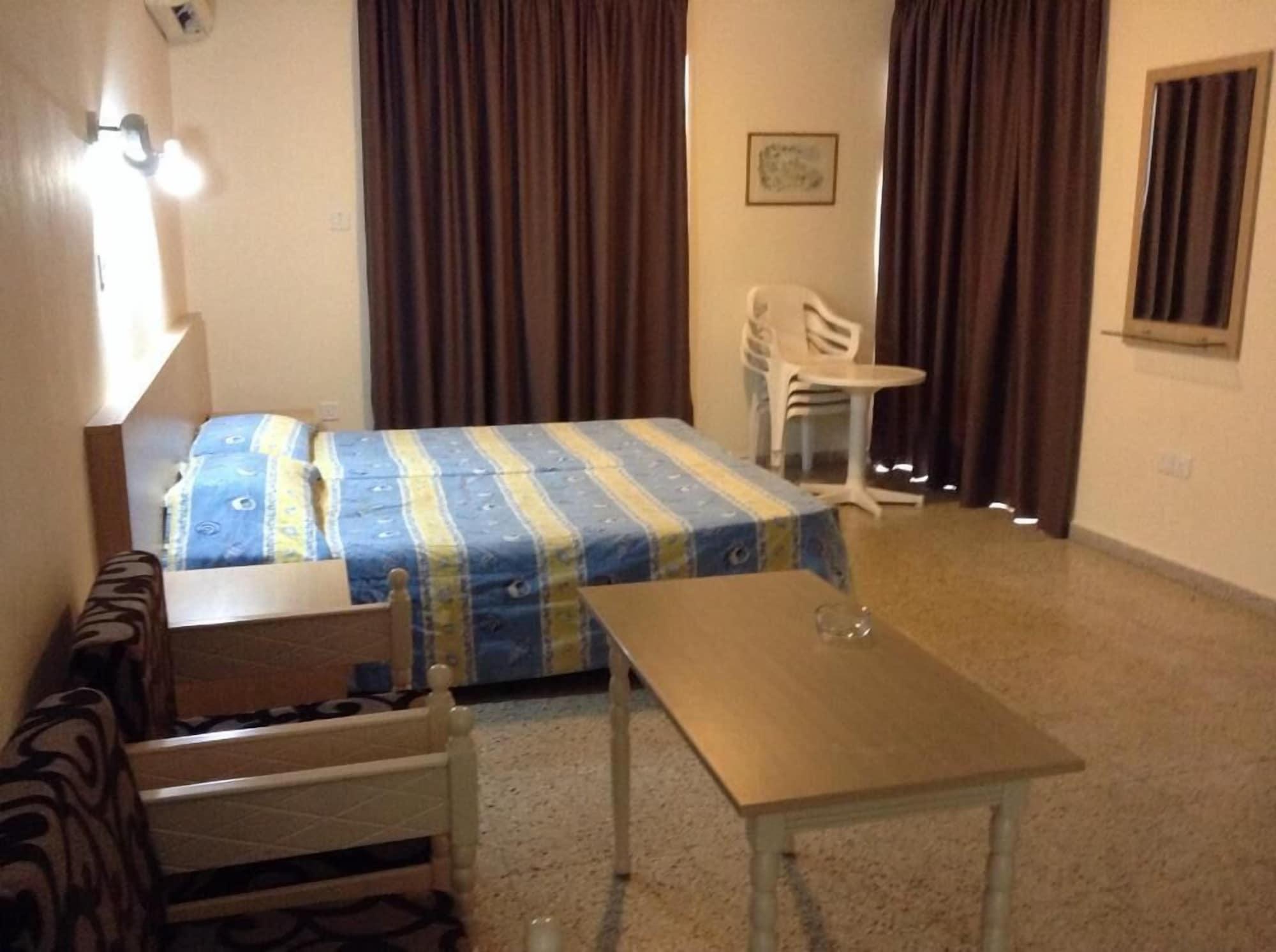 Ξενοδοχείο Διαμερίσματα Christabelle Αγία Νάπα Εξωτερικό φωτογραφία